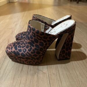 Jessica Simpson Leopard Print Platform Heels